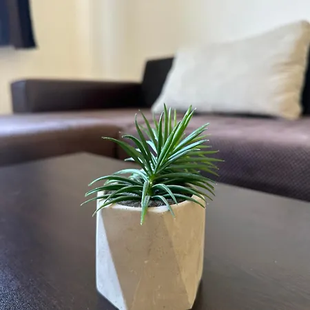 Lions Bridge C-e-n-t-r-a-l Appartamento Sofia