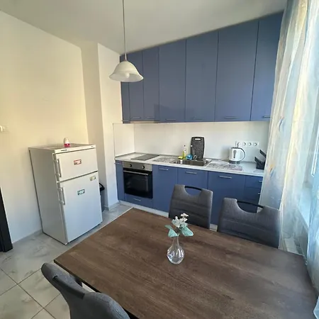 Lions Bridge C-e-n-t-r-a-l * סופיה